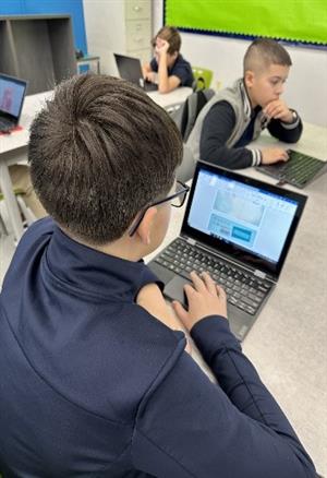 Information Technology Picture (1)